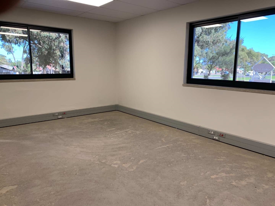 To Let commercial Property for Rent in Beaconvale Western Cape